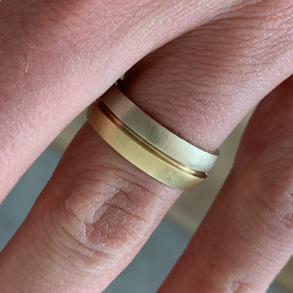 Men’s Gold Ring